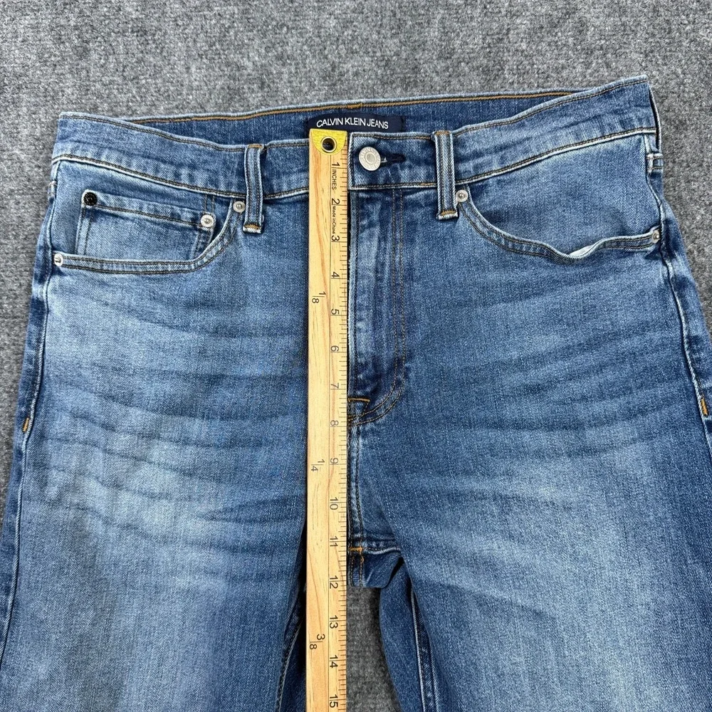 Calvin Klein CKJ 035 Straight Jeans Mens 32x34 Blue Stretch Denim Medium Wash